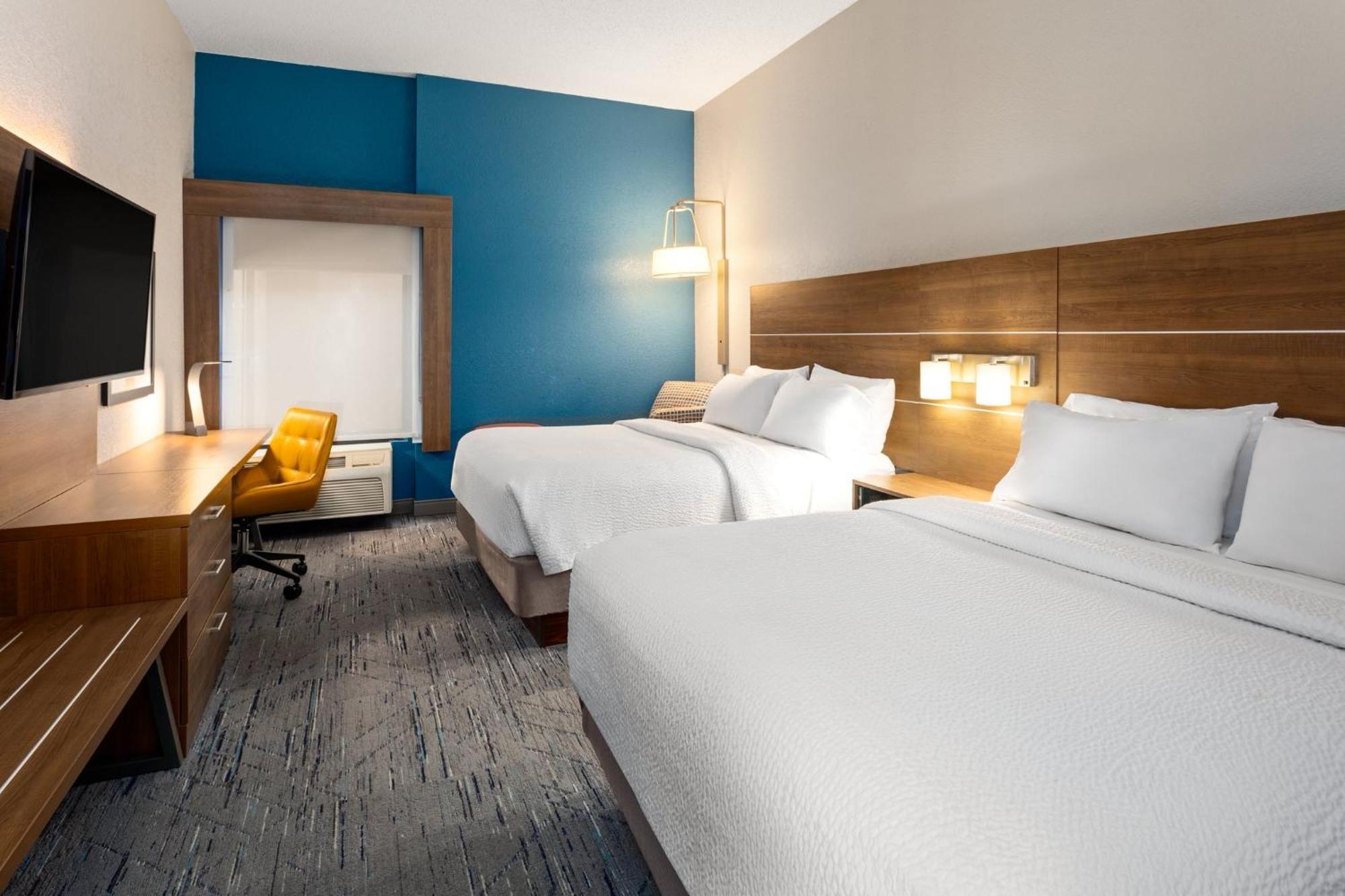Holiday Inn Express - Ню Олбъни Екстериор снимка